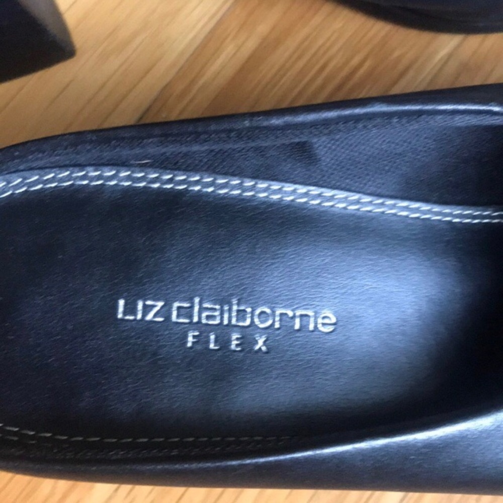 Liz Claiborne Leather Mules - Picture 3 of 7